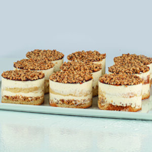 Mono hazelnut and caramel cake - Image 2